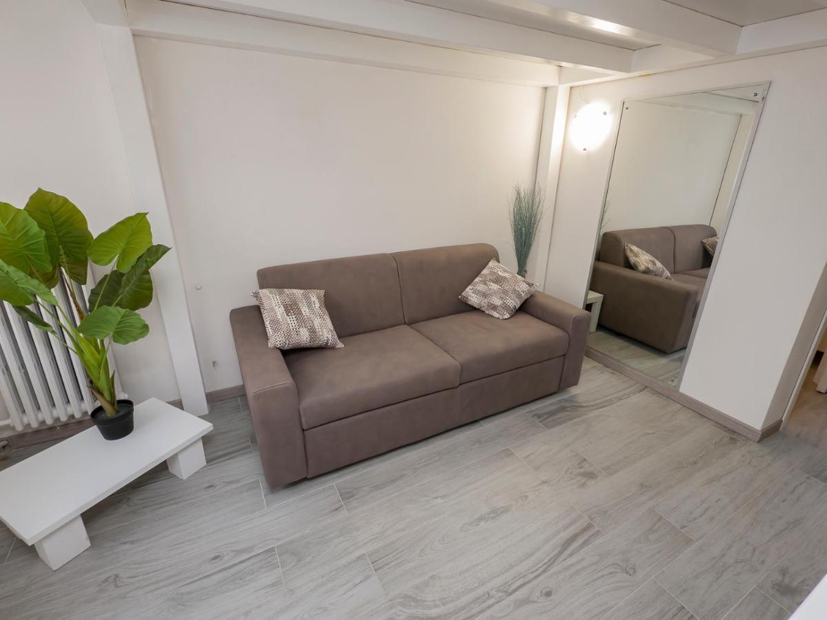 I Host Apartment - Neera 22 Milánó Kültér fotó