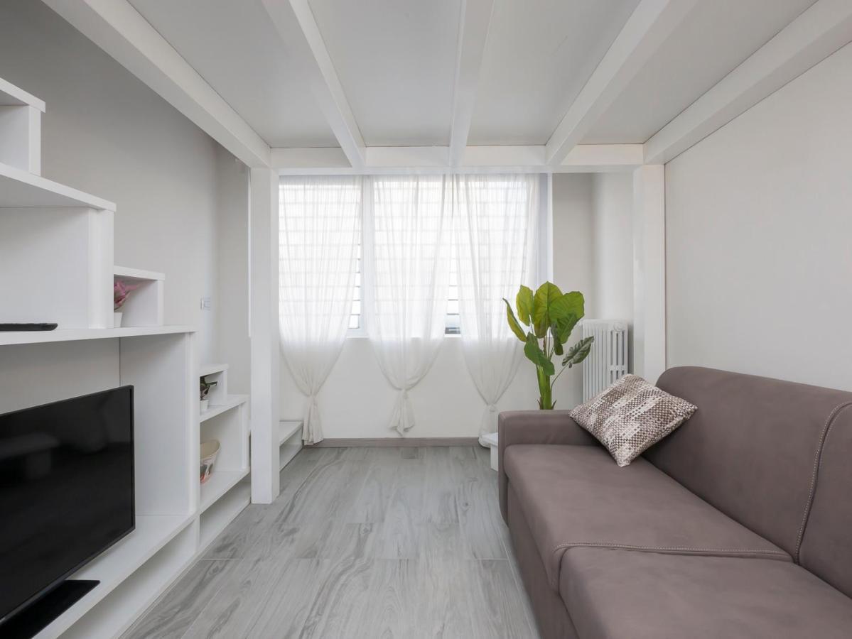 I Host Apartment - Neera 22 Milánó Kültér fotó