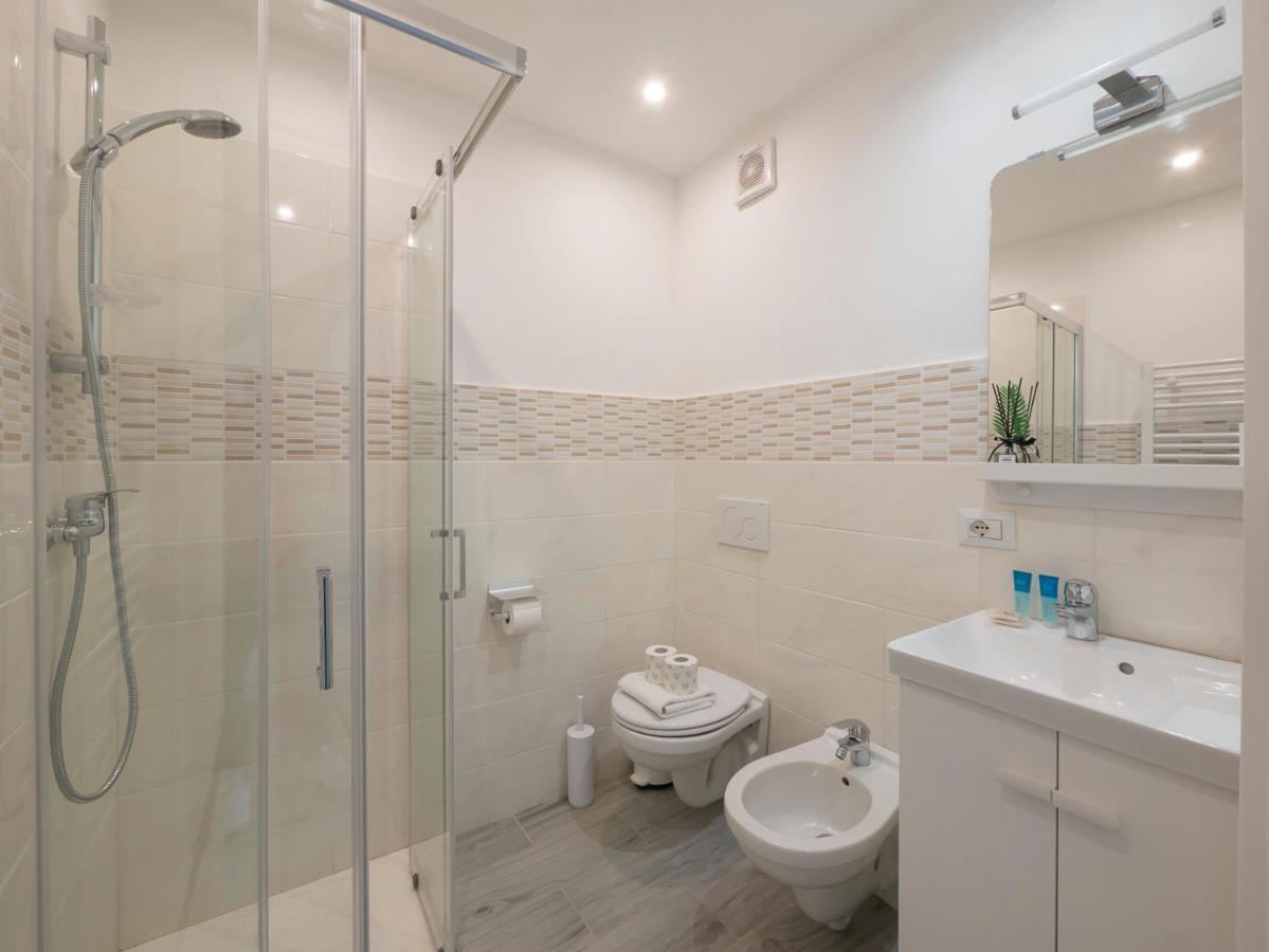 I Host Apartment - Neera 22 Milánó Kültér fotó
